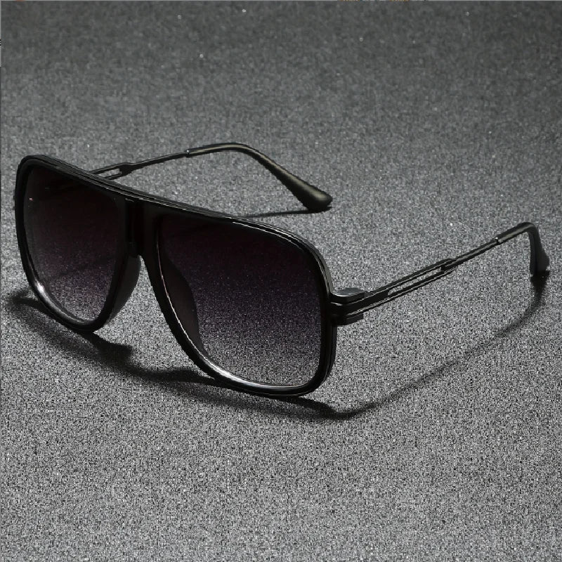 Amari - Oversize Unisex Sunglasses