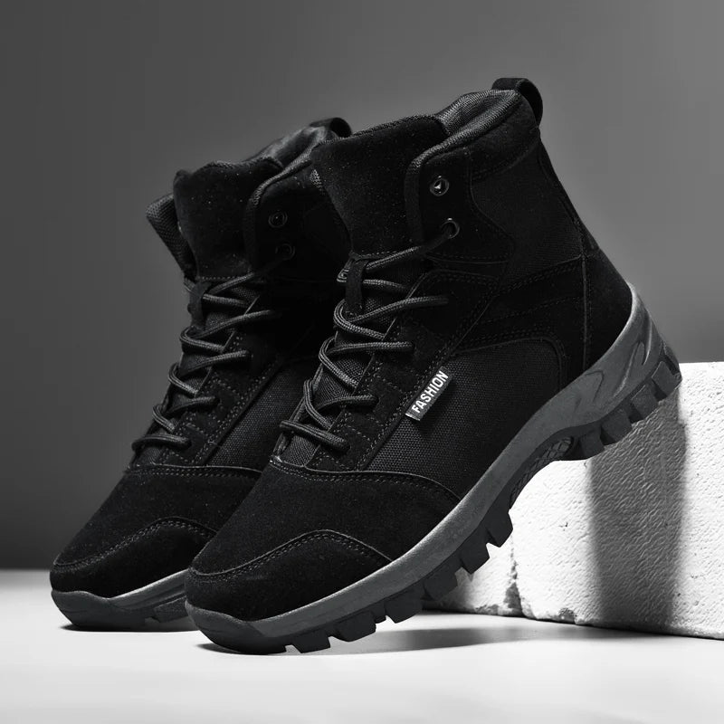 Bravara Utility Boot