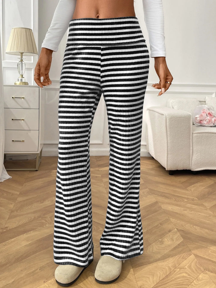 Capri Flared Lounge Pants